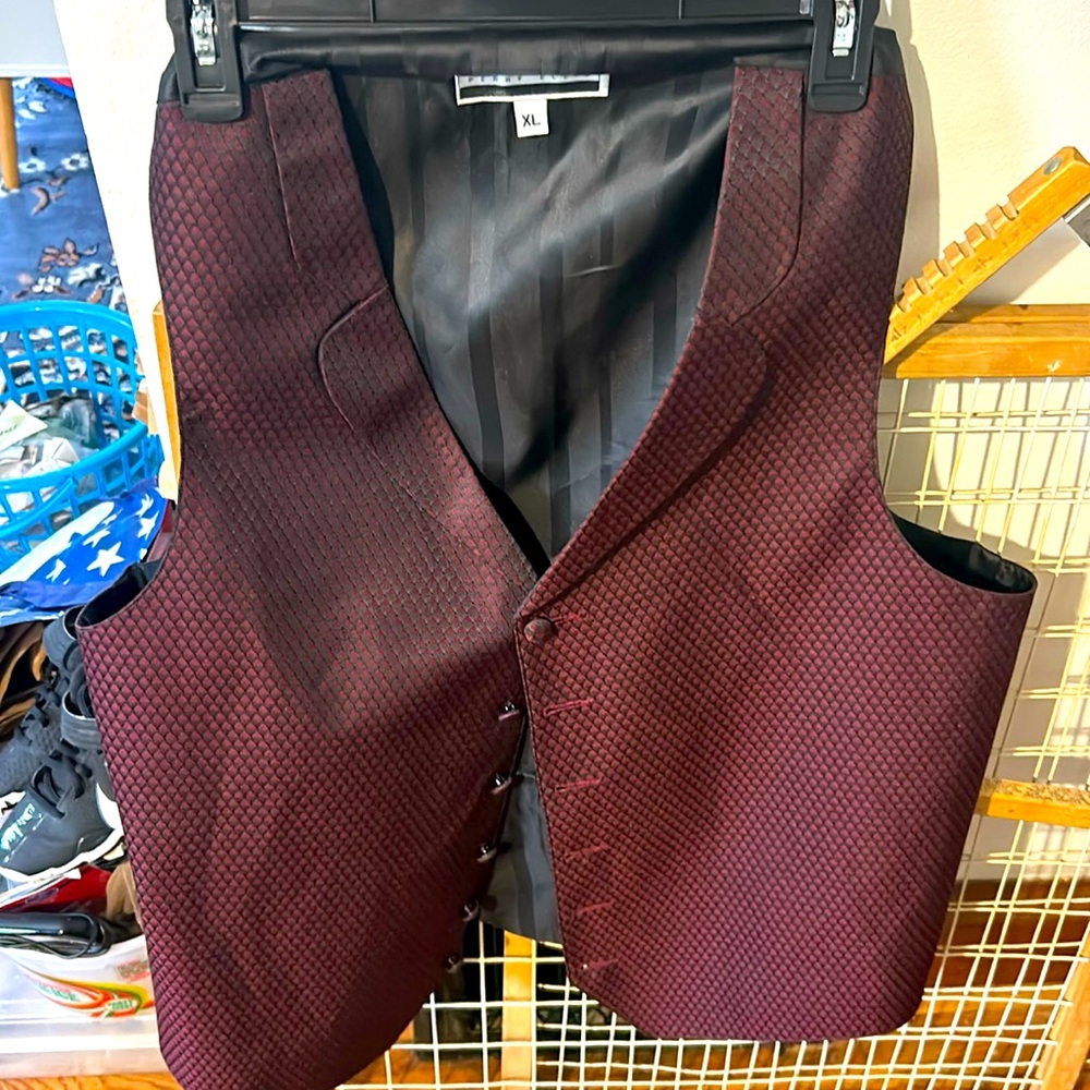 Perry Ellis suit vest,XL